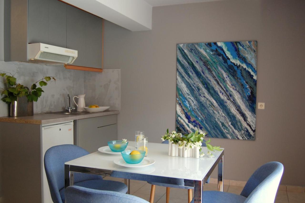 Alkyoni Apartments & Studios 포로스 외부 사진